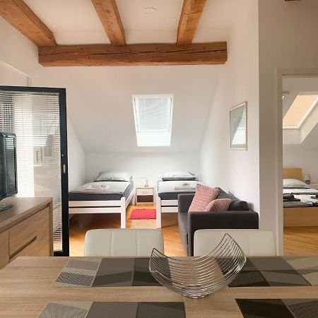 Ela'S Apartment Komenda Εξωτερικό φωτογραφία
