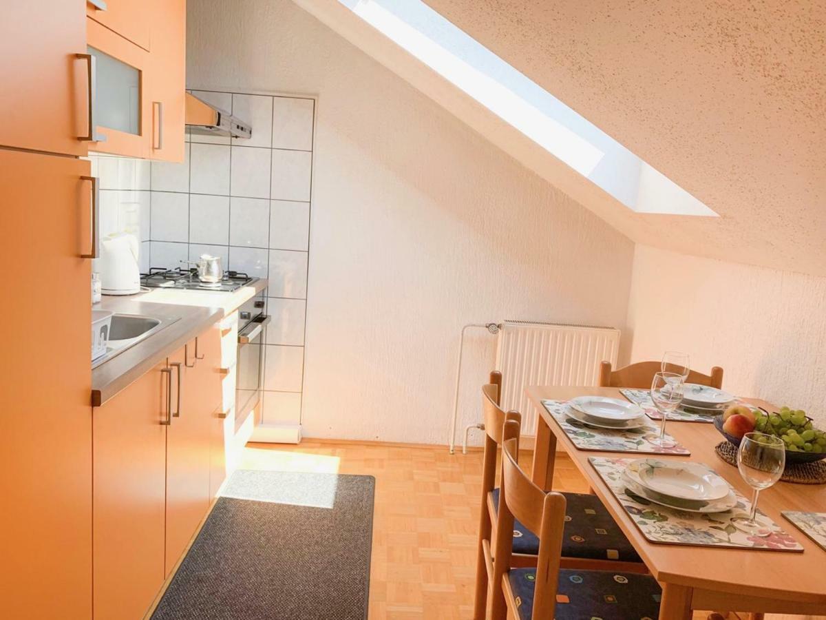 Ela'S Apartment Komenda Εξωτερικό φωτογραφία